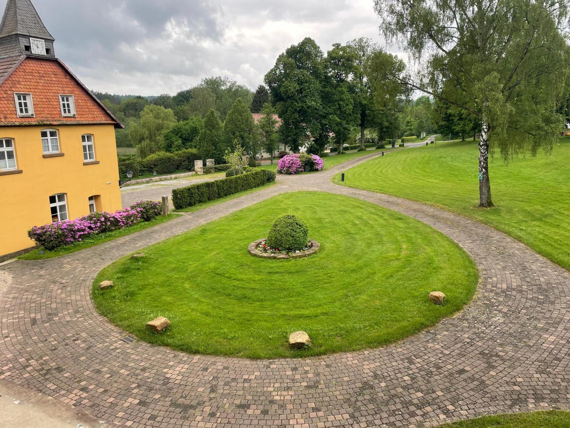 Hotel Schloss Hoehnscheid Bad Arolsen Esterno foto