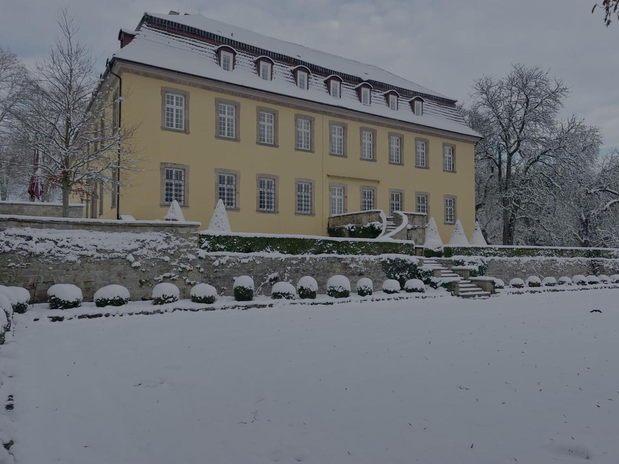 Hotel Schloss Hoehnscheid Bad Arolsen Esterno foto